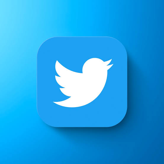 Read more about the article Why do I use Twitter? Because I am a reader first.