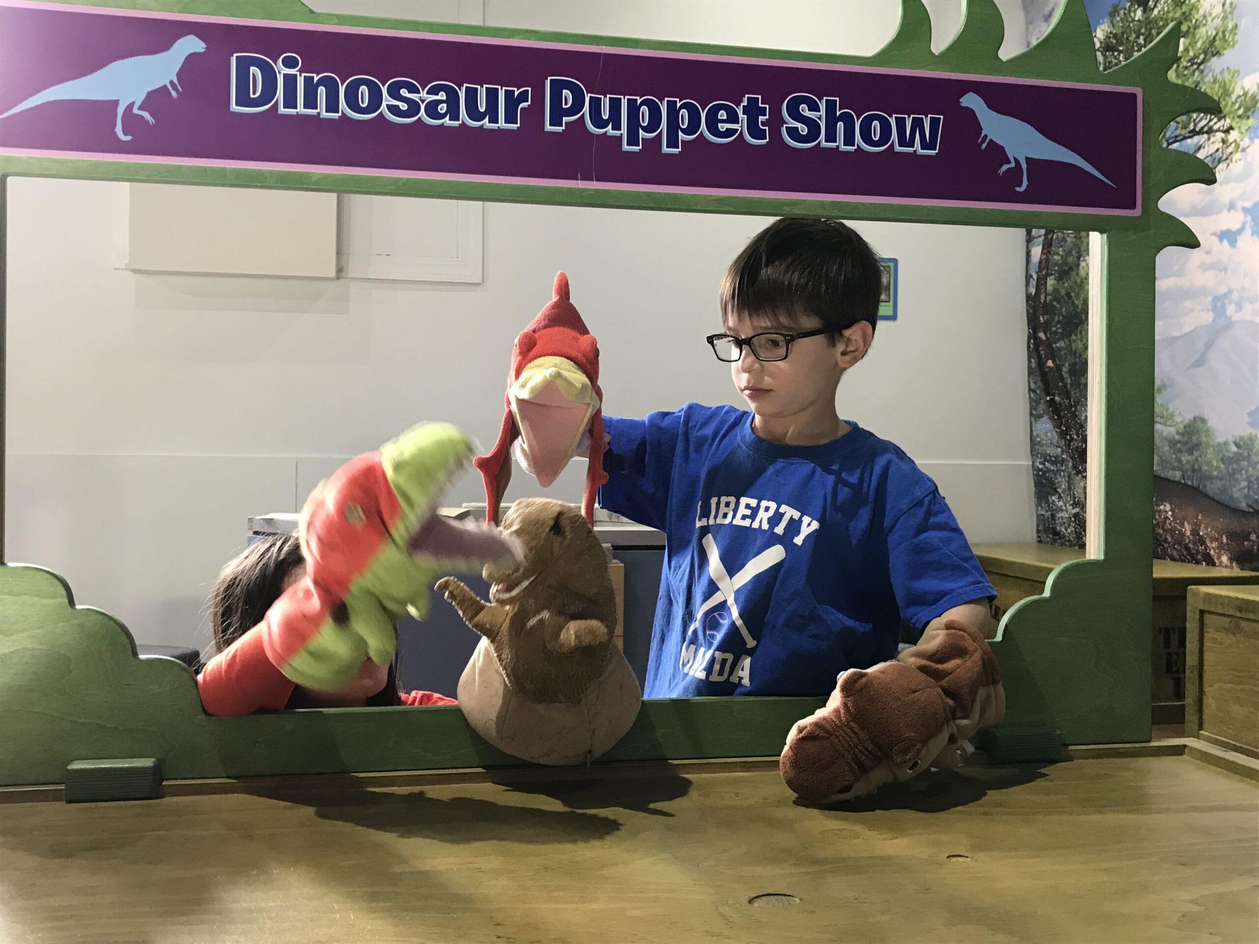 Read more about the article Dinosaur wrangler