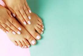 Read more about the article The average husband would choose the cash and time over well appointed fingernails.