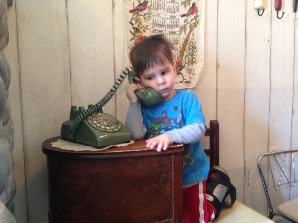 Read more about the article This is not a telephone, so how does my son know that this was once a telephone?