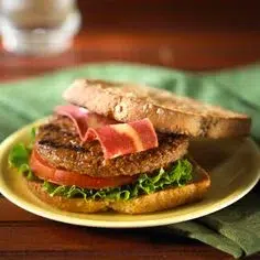 Read more about the article The world’s first decent veggie burger. Not really because it’s still a veggie burger, but better.