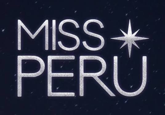 Read more about the article Peruvian beauty pageant contestants steal a moment