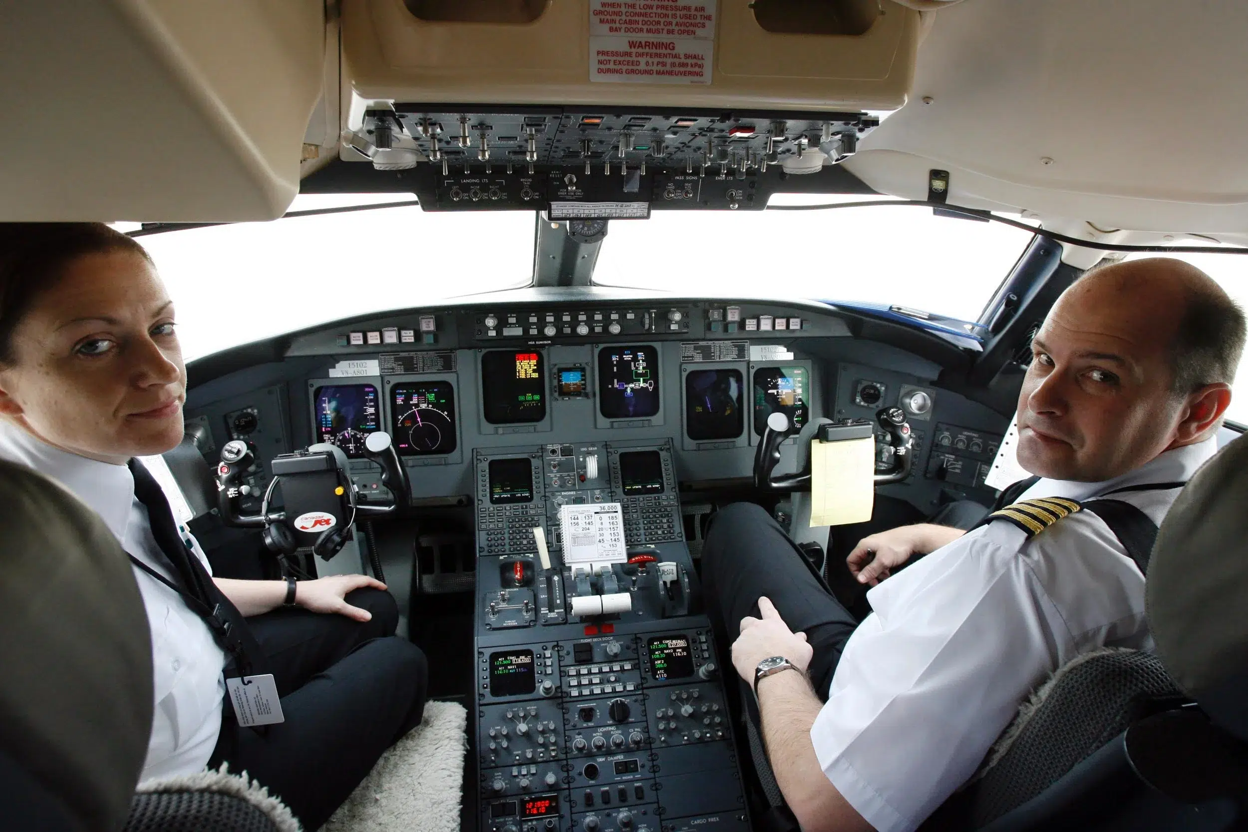 Read more about the article Things I Do #10: I don’t look at airline pilots
