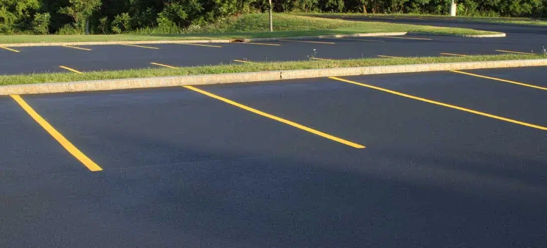 Read more about the article Parking lot artist